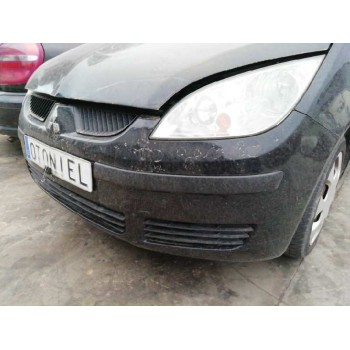 mitsubishi colt berlina 5 (z30a) del año 2005