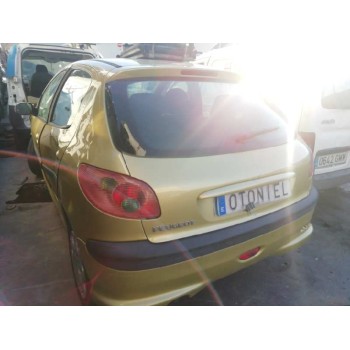 peugeot 206 berlina del año 2005