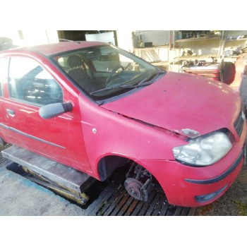 fiat punto berlina (188) del año 2004