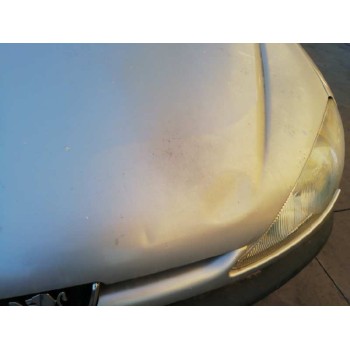 peugeot 206 berlina del año 2001