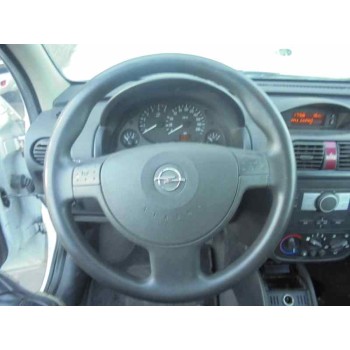 opel corsa c del año 2005