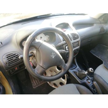 peugeot 206 berlina del año 2005