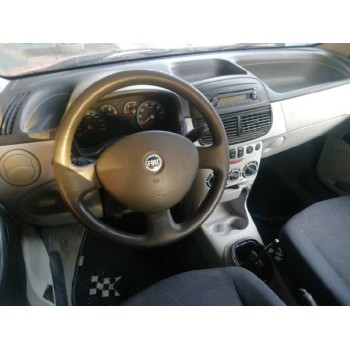 fiat punto berlina (188) del año 2004