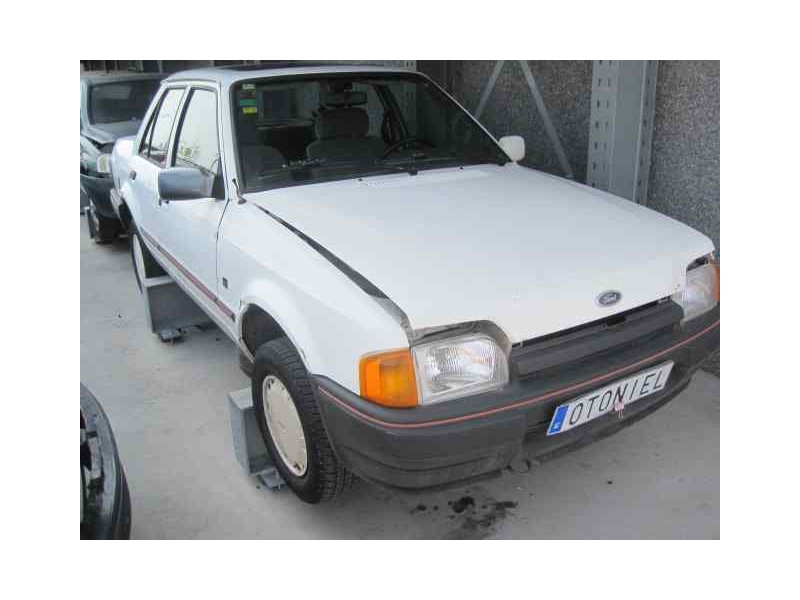 ford orion del año 1990