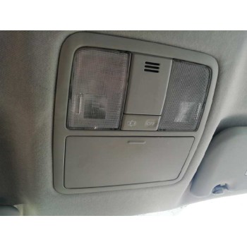 toyota auris del año 2014