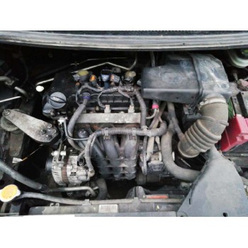 mitsubishi colt berlina 5 (z30a) del año 2005