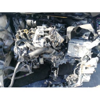 toyota auris del año 2014