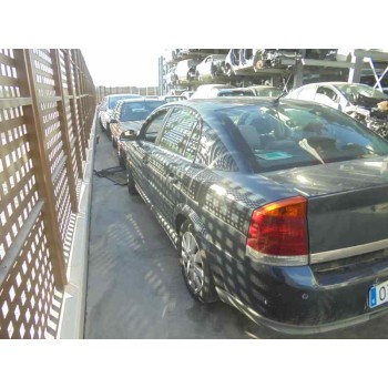 opel vectra c berlina del año 2002