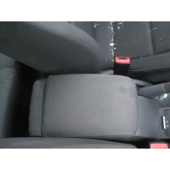 volkswagen golf v berlina (1k1) del año 2005