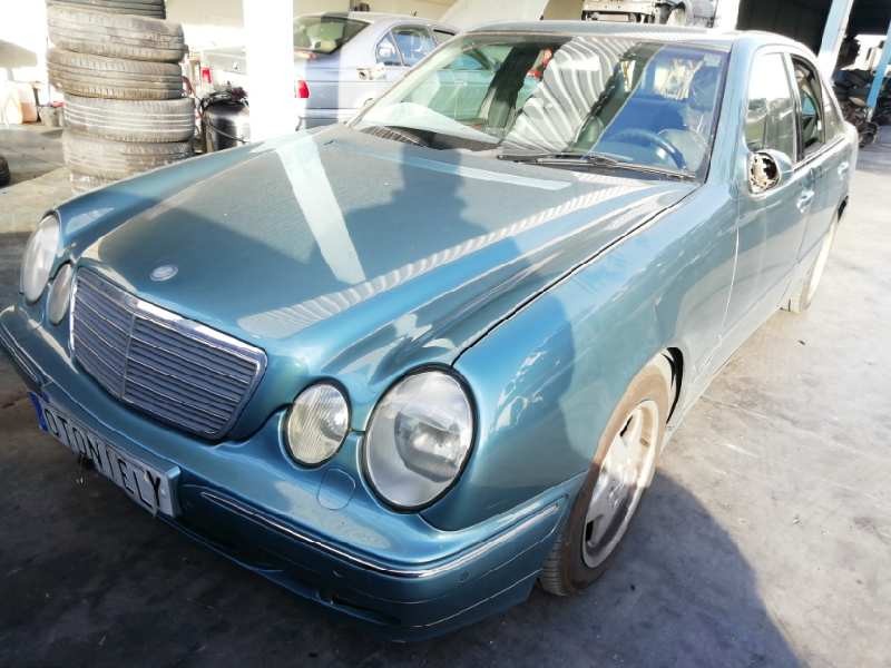 MERCEDES-BENZ CLASE E (W210) BERLINA DIESEL