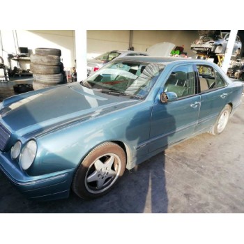 mercedes-benz clase e (w210) berlina diesel del año 2000