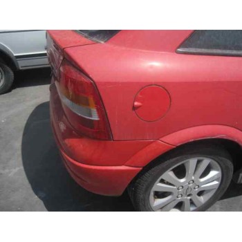 opel astra g berlina del año 2000