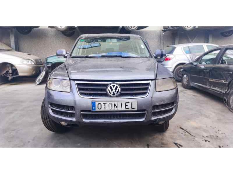 VOLKSWAGEN TOUAREG (7LA)