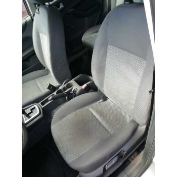 ford focus berlina (cap) del año 2007