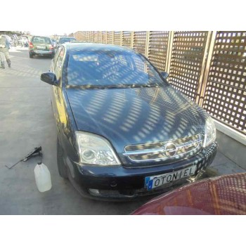 opel vectra c berlina del año 2002
