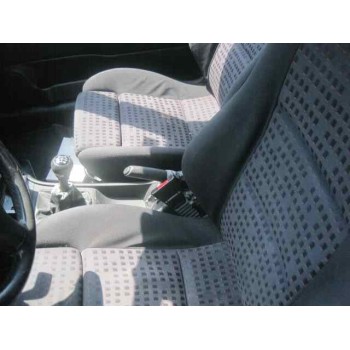 opel astra g berlina del año 2000