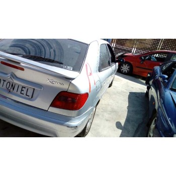 citroën xsara berlina del año 2003