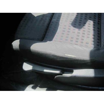 opel astra g berlina del año 2000