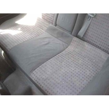 opel astra g berlina del año 2000