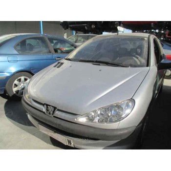 peugeot 206 berlina del año 2003