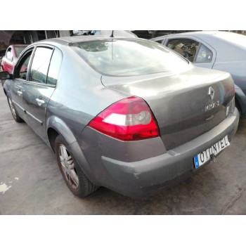 renault megane ii classic berlina del año 2005