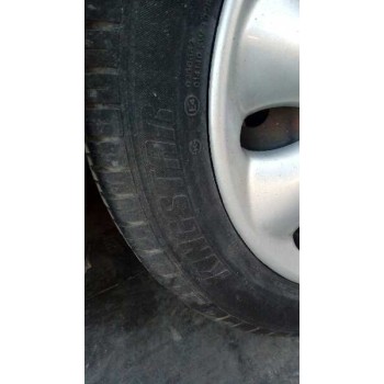 citroën xsara berlina del año 2000