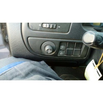 citroën xsara berlina del año 2000