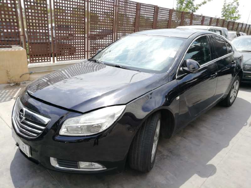 OPEL INSIGNIA BERLINA