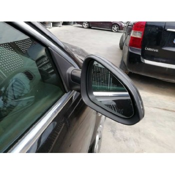 opel insignia berlina del año 2009