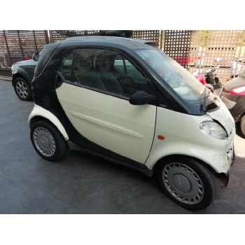 smart micro compact car del año 2001