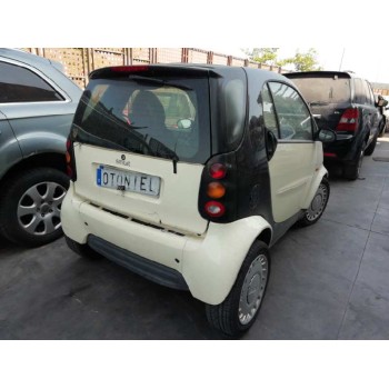 smart micro compact car del año 2001