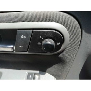 seat ibiza (6l1) del año 2008