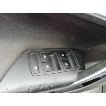 opel insignia berlina del año 2009