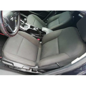 opel insignia berlina del año 2009