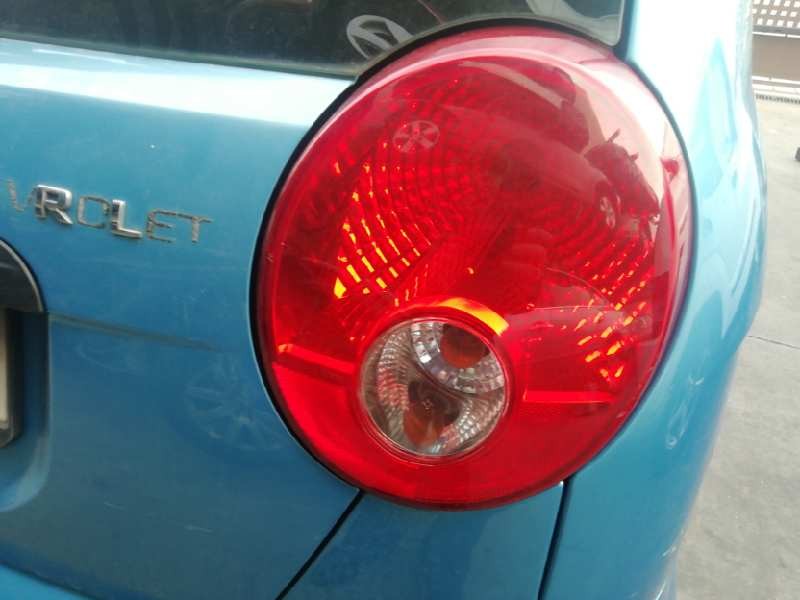 Recambio de piloto trasero derecho para chevrolet matiz s referencia OEM IAM 300412R  