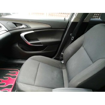 opel insignia berlina del año 2009