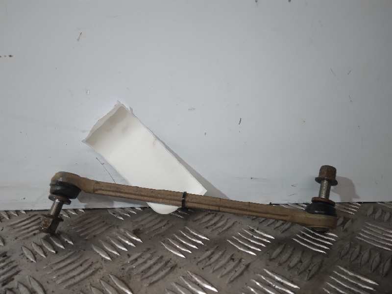 Recambio de bieleta estabilizadora delantera derecha para ford fiesta (ccn) 1.25 16v cat referencia OEM IAM   