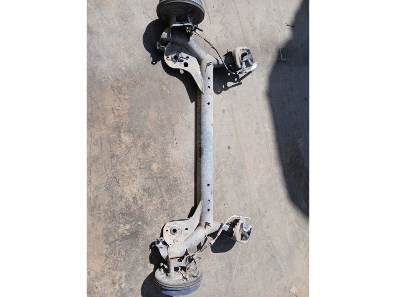 Recambio de puente trasero para ford ecosport 1.5 ti-vct cat referencia OEM IAM 1892071  