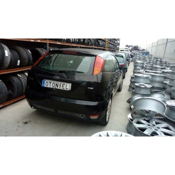ford focus berlina (cak) del año 2004