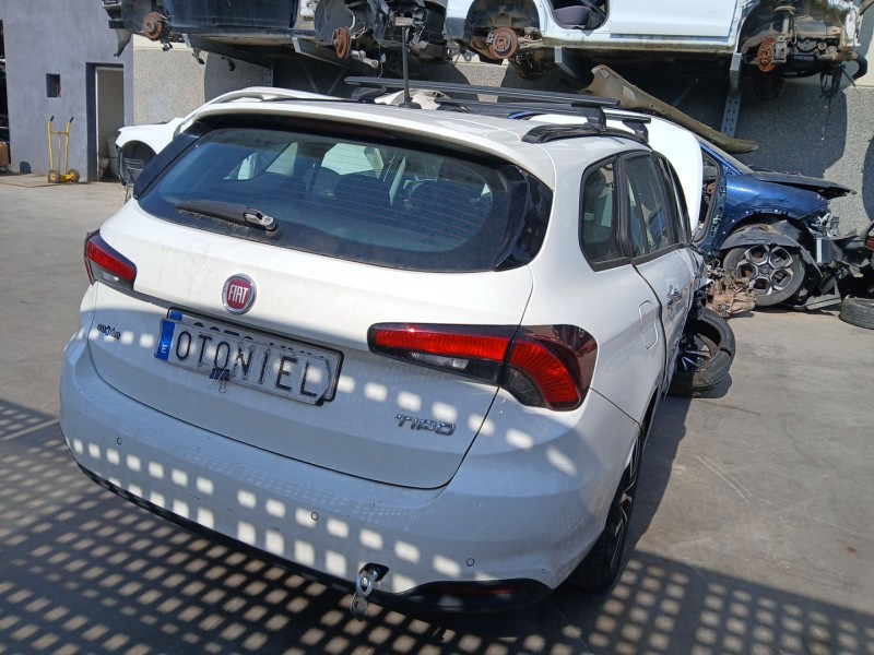 fiat tipo station wagon (356_, 357_) del año 2018