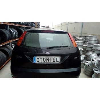 ford focus berlina (cak) del año 2004