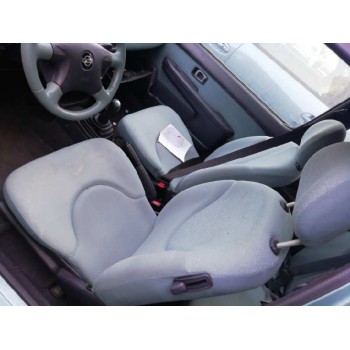 nissan micra (k11) del año 2002