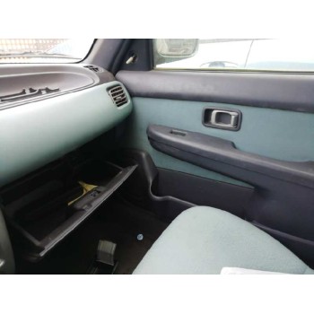 nissan micra (k11) del año 2002