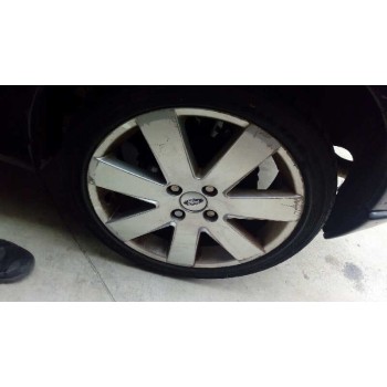 ford focus berlina (cak) del año 2004