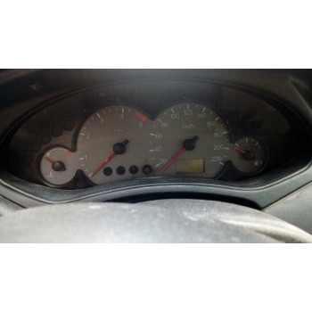 ford focus berlina (cak) del año 2004