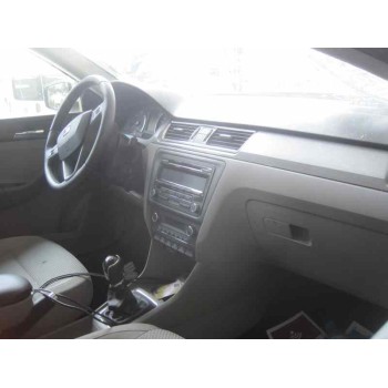 seat toledo (kg3) del año 2015