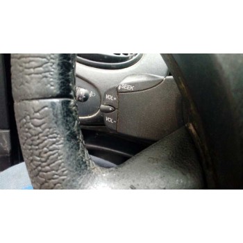 ford focus berlina (cak) del año 2004