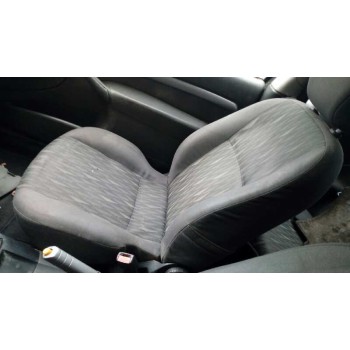 ford focus berlina (cak) del año 2004