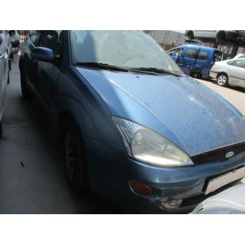 ford focus berlina (cak) del año 2000