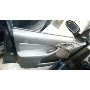 ford focus berlina (cak) del año 2004